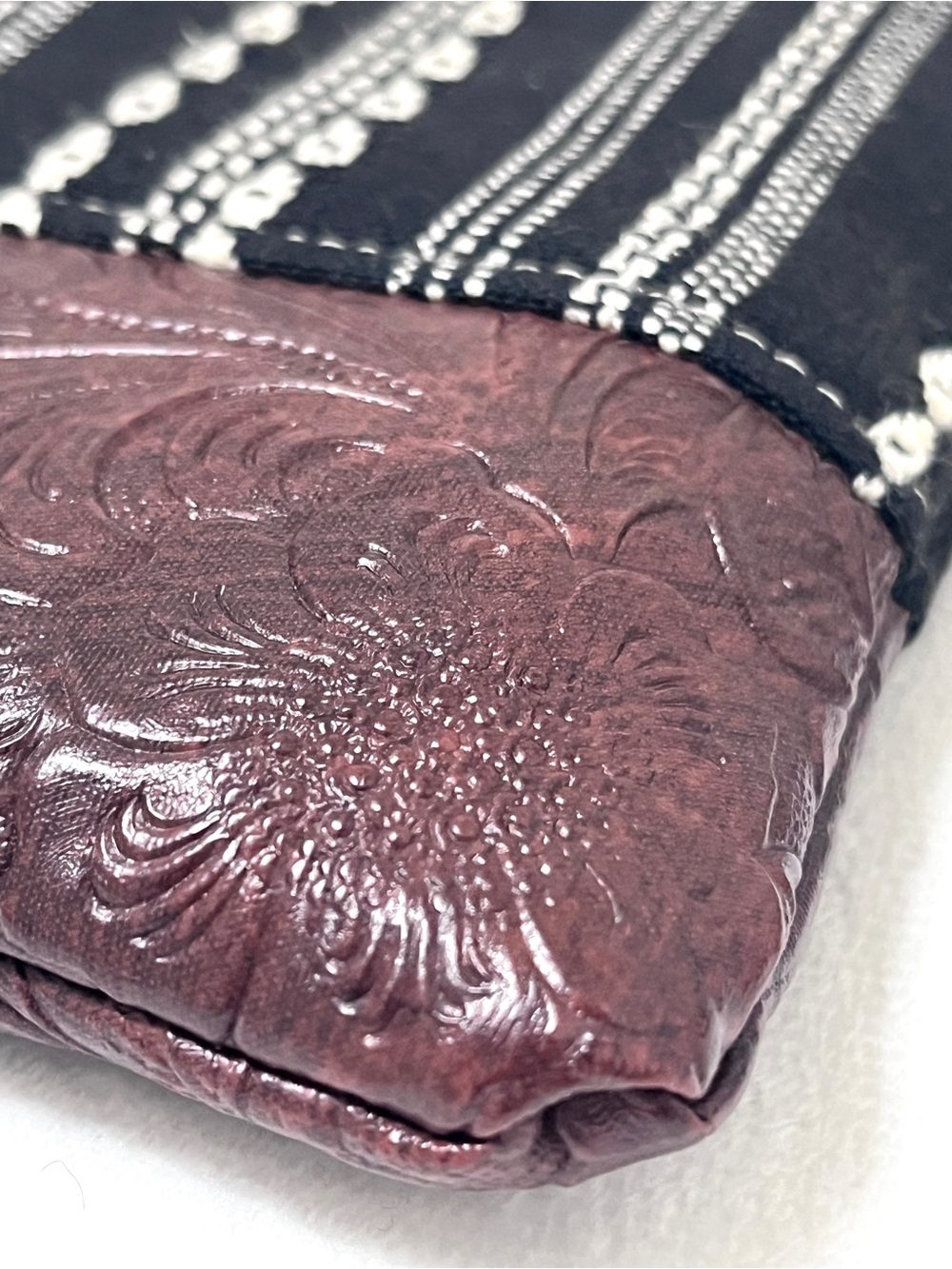 Bright Blossom Betty Boop Tooled Leather Striped Wristlet Pouch Clutch - Picture 4 of 6